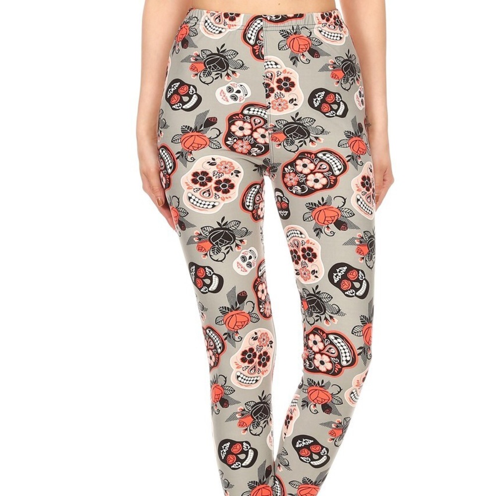 ✨ Host Pick Soft Sugar Skull Leggings - Picture 4 of 8
